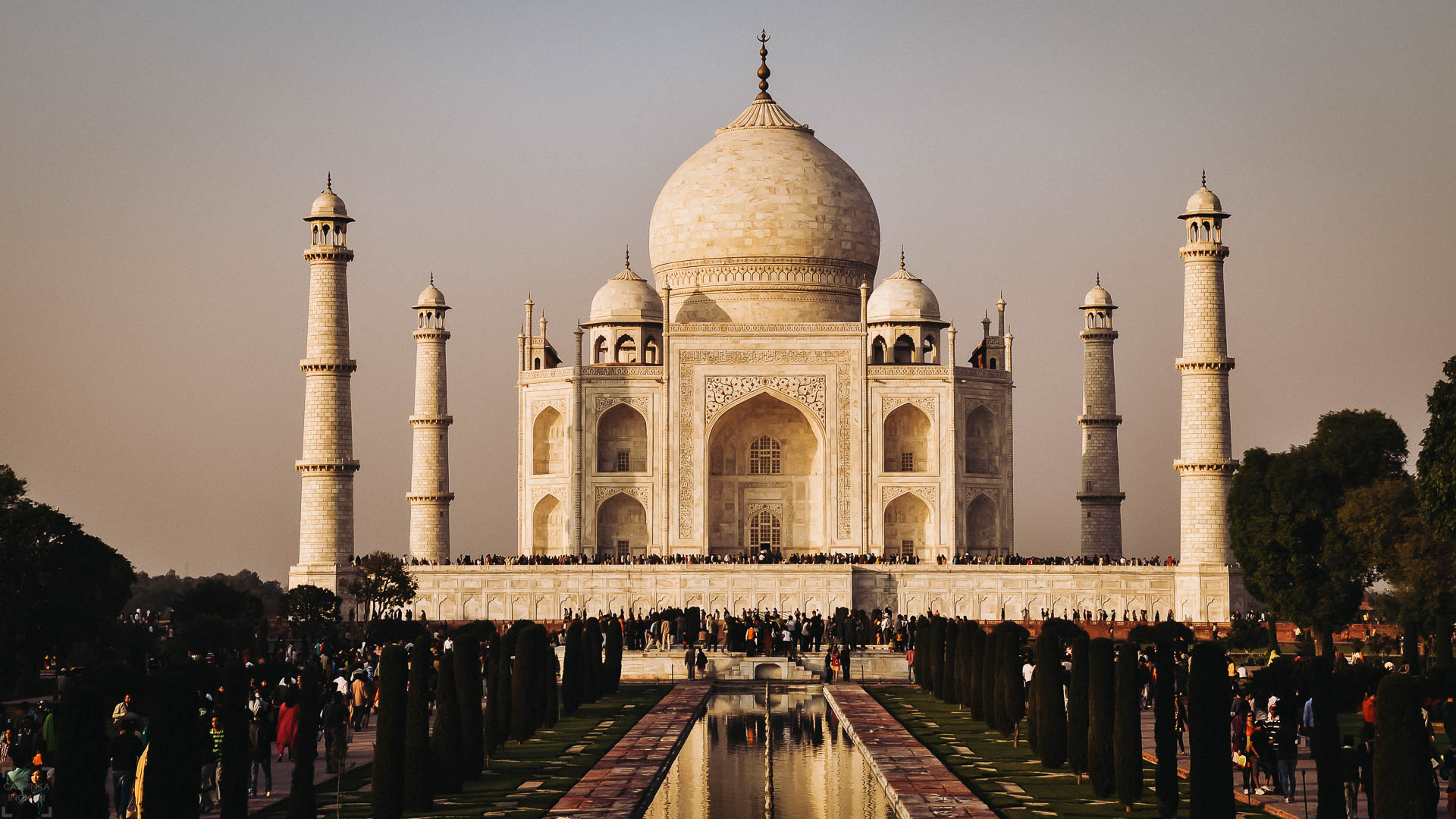 Från Delhi till Taj Mahal