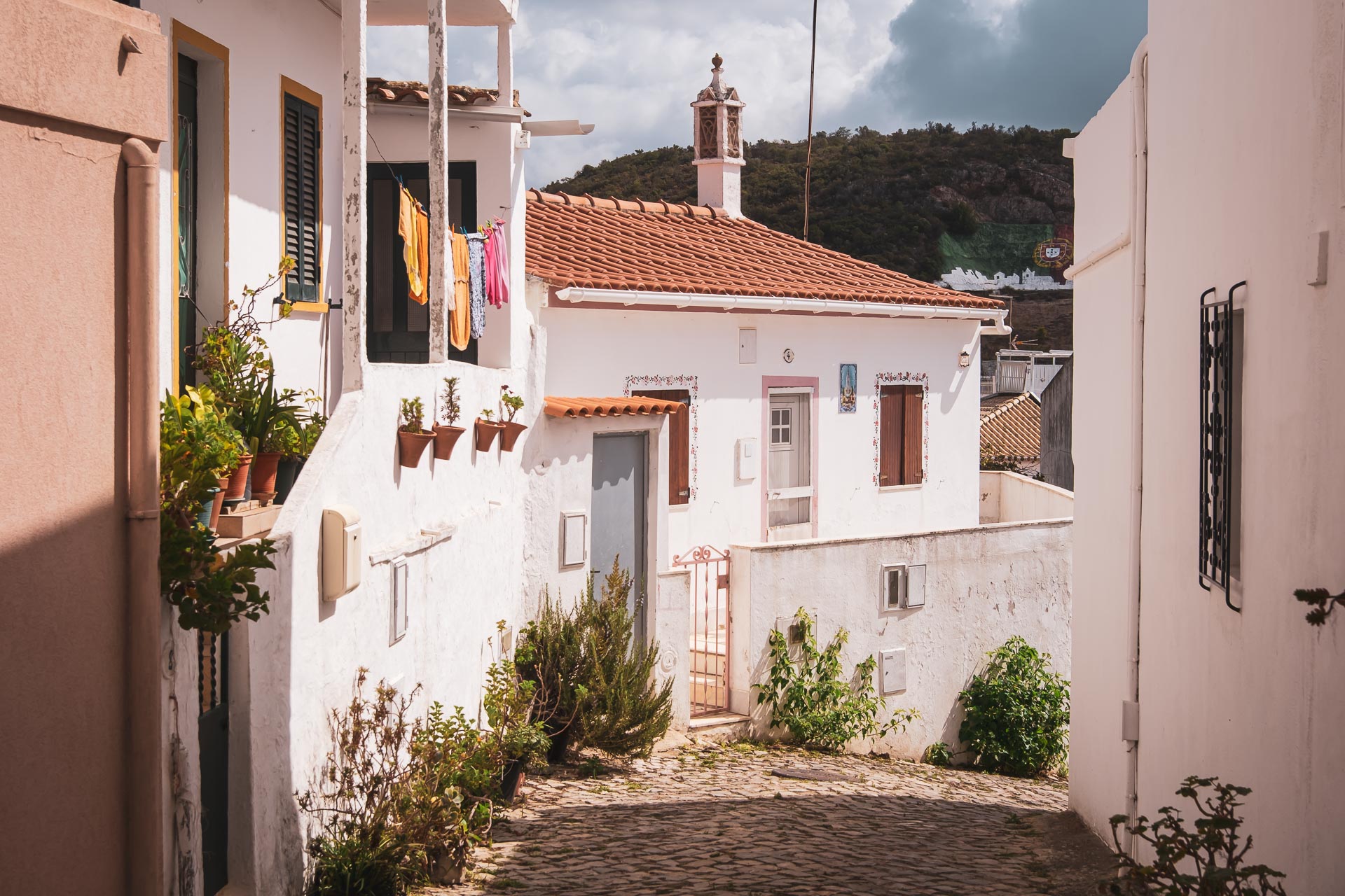 ALte, ALgarve, Mysiga byar längs Algarvekusten.