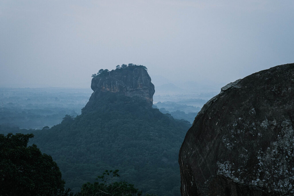Pidurangala klippan, Sigiriya. En vandring som gör sig allra bäst i soluppgången